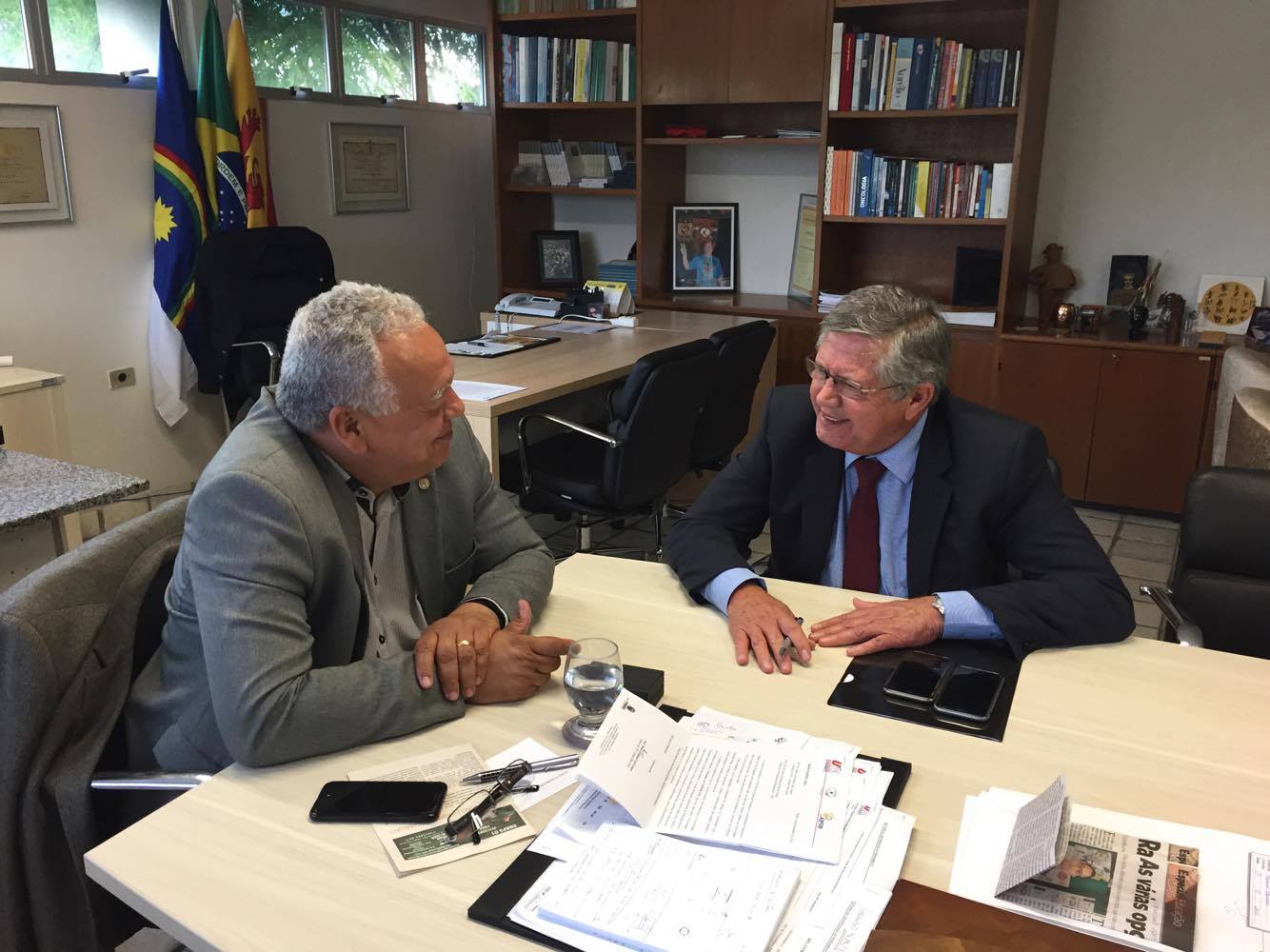 Leia mais sobre o artigo Ângelo Ferreira começa articulação de curso universitário  para Sertânia