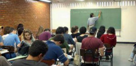 Leia mais sobre o artigo Inscrições para o Enem 2017 começam nesta segunda-feira