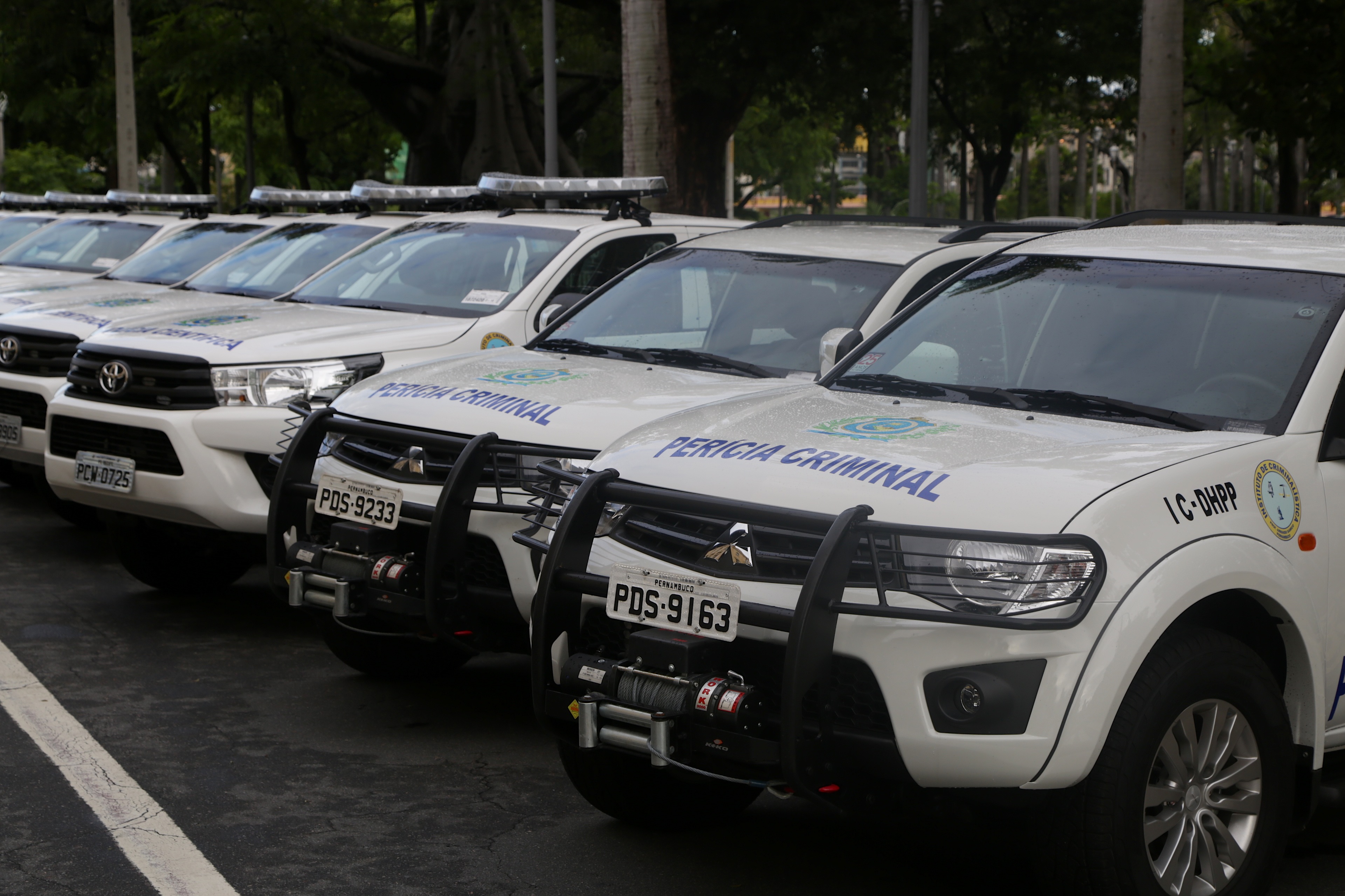 Leia mais sobre o artigo Paulo Câmara entrega viaturas para unidades da PM do sertão