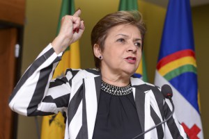 Leia mais sobre o artigo Arcoverde: Célia é reeleita presidente da Câmara para biênio 2019/2020
