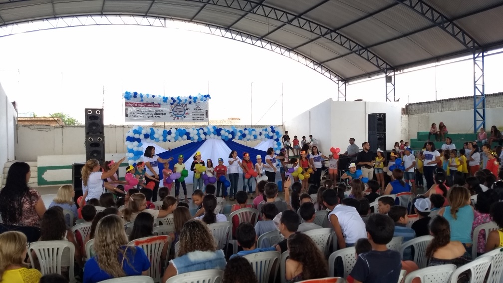 Leia mais sobre o artigo Secretaria de Educação de Sertânia realiza evento sobre a Semana da Pessoa com Deficiência