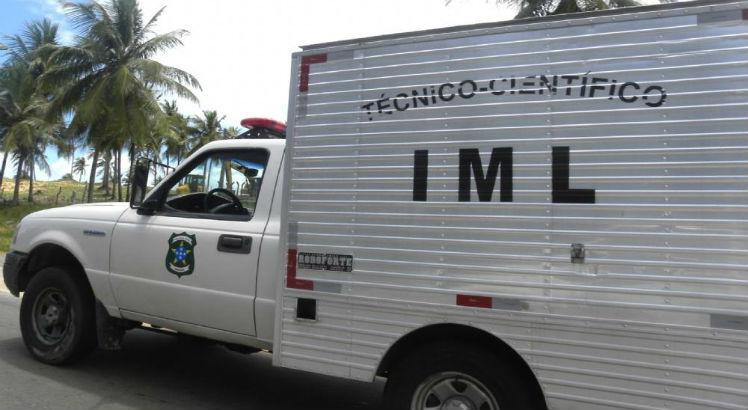 Leia mais sobre o artigo Mulher é torturada, morta e enterrada dentro de casa em Serra Talhada