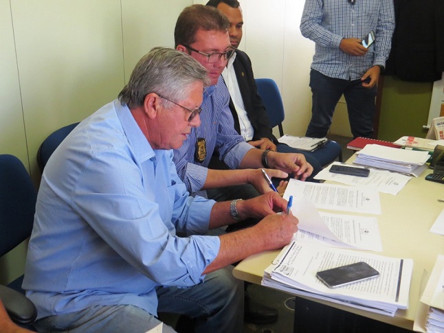 Leia mais sobre o artigo Segurança: autoridades assinam Termo de Compromisso em Sertânia