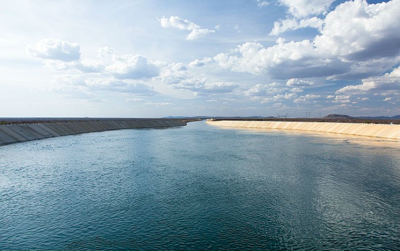 Leia mais sobre o artigo Municípios do Agreste  vão ter água do Rio São Francisco nas torneiras em março de 2018