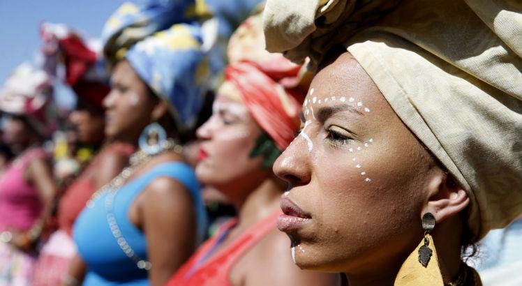 Leia mais sobre o artigo Relatório mostra que ser negra no Brasil dobra o risco de morte