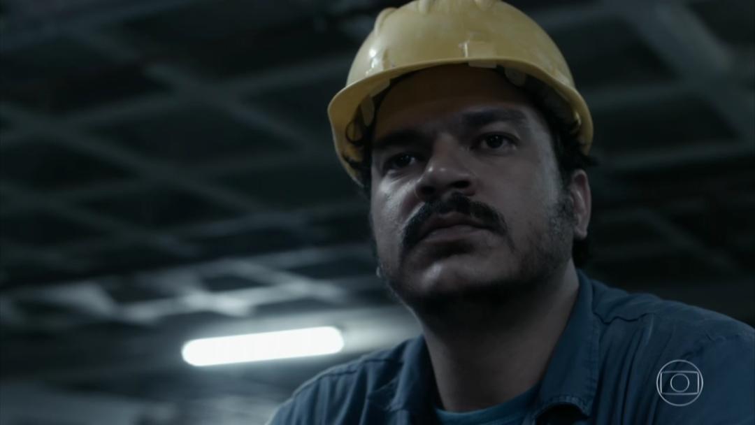 Leia mais sobre o artigo Sertaniense Glauber Amaral participa de “Treze Dias Longe do Sol”