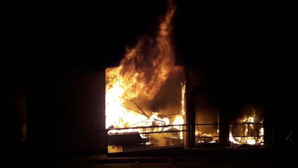 Leia mais sobre o artigo Agência do BB de Carnaíba pegou fogo após explosão provocada por assaltantes