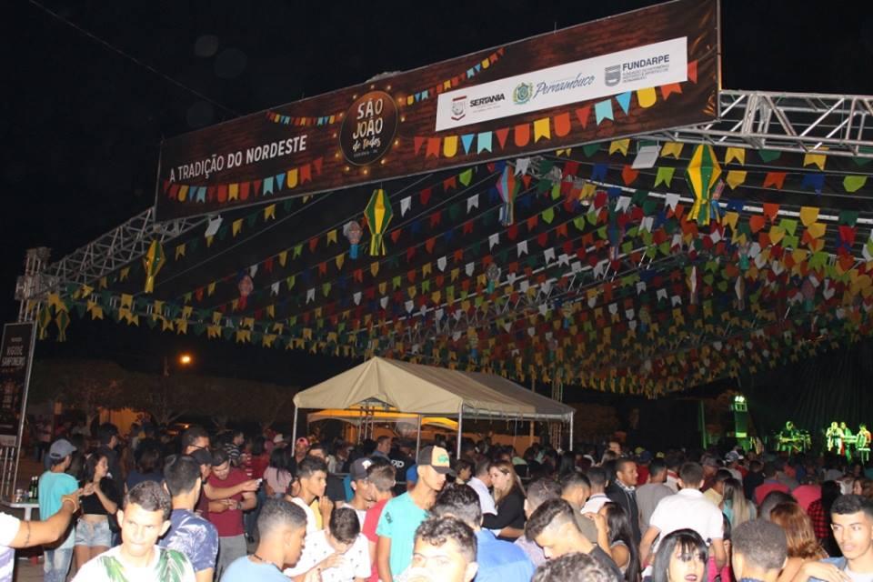 Leia mais sobre o artigo Muito forró no encerramento do São João de Sertânia