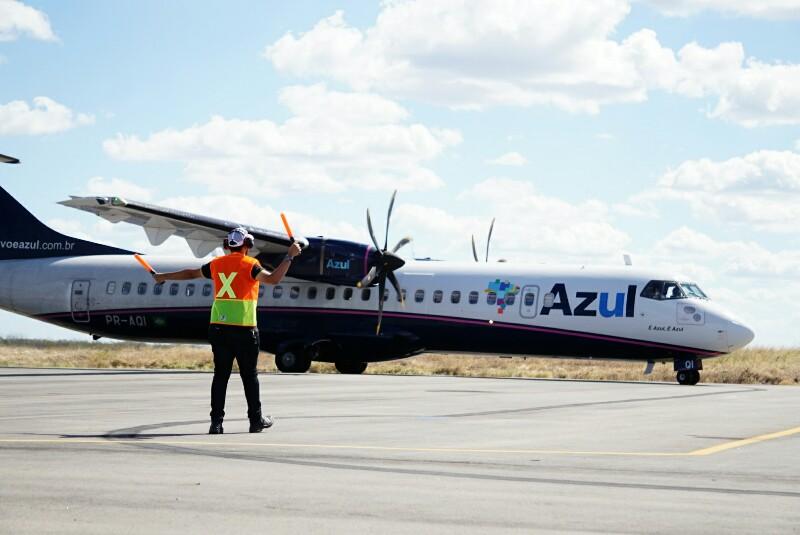 Leia mais sobre o artigo Voo experimental da Azul para Serra Talhada atende expectativas