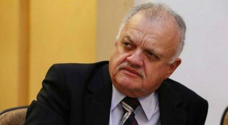 Leia mais sobre o artigo Ângelo Ferreira emite nota de pesar em virtude da morte de Guilherme Uchoa