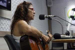 Leia mais sobre o artigo Luto na música: morre a cantora Maria Dapaz