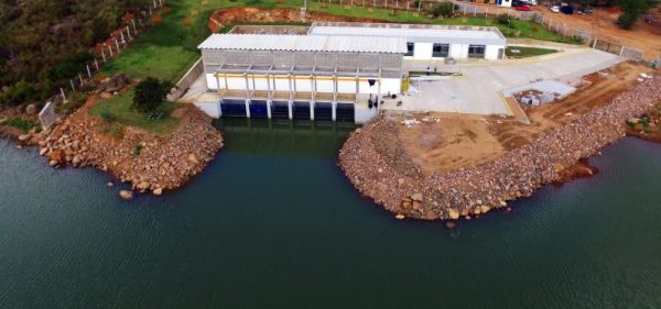 Leia mais sobre o artigo Compesa investe R$ 32 milhões em nova adutora