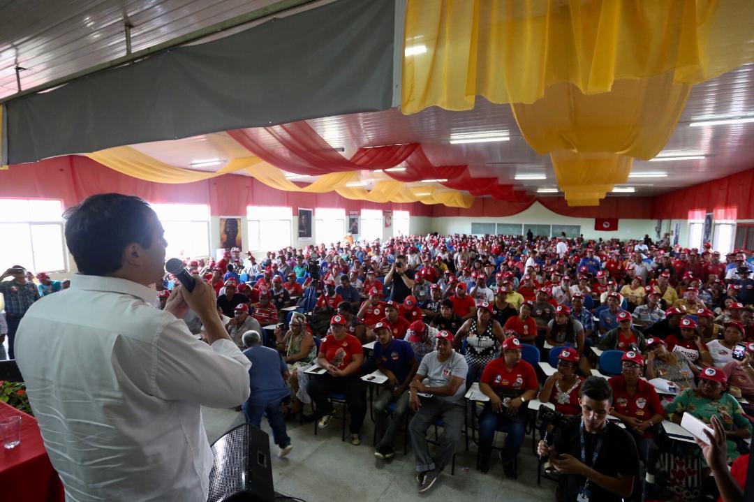 Leia mais sobre o artigo MST oficializa apoio a Paulo Câmara