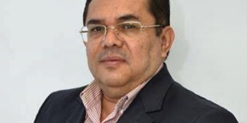 Leia mais sobre o artigo Morre jornalista e colunista político Inaldo Sampaio