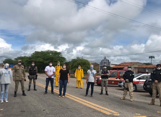 Leia mais sobre o artigo Monteiro intensifica barreira sanitária no combate ao Covid-19