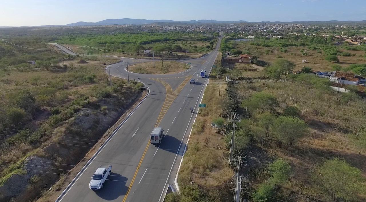 Leia mais sobre o artigo Prefeitura de Sertânia decide fechar vias de acesso à cidade