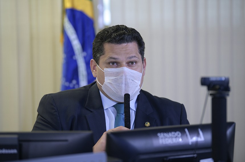 Leia mais sobre o artigo Senado quer votar na próxima semana adiamento das eleições para novembro