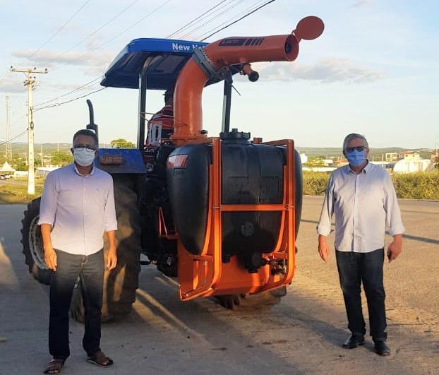 Leia mais sobre o artigo Prefeitura de Sertânia adquire atomizador para intensificar trabalho de combate a Covid-19