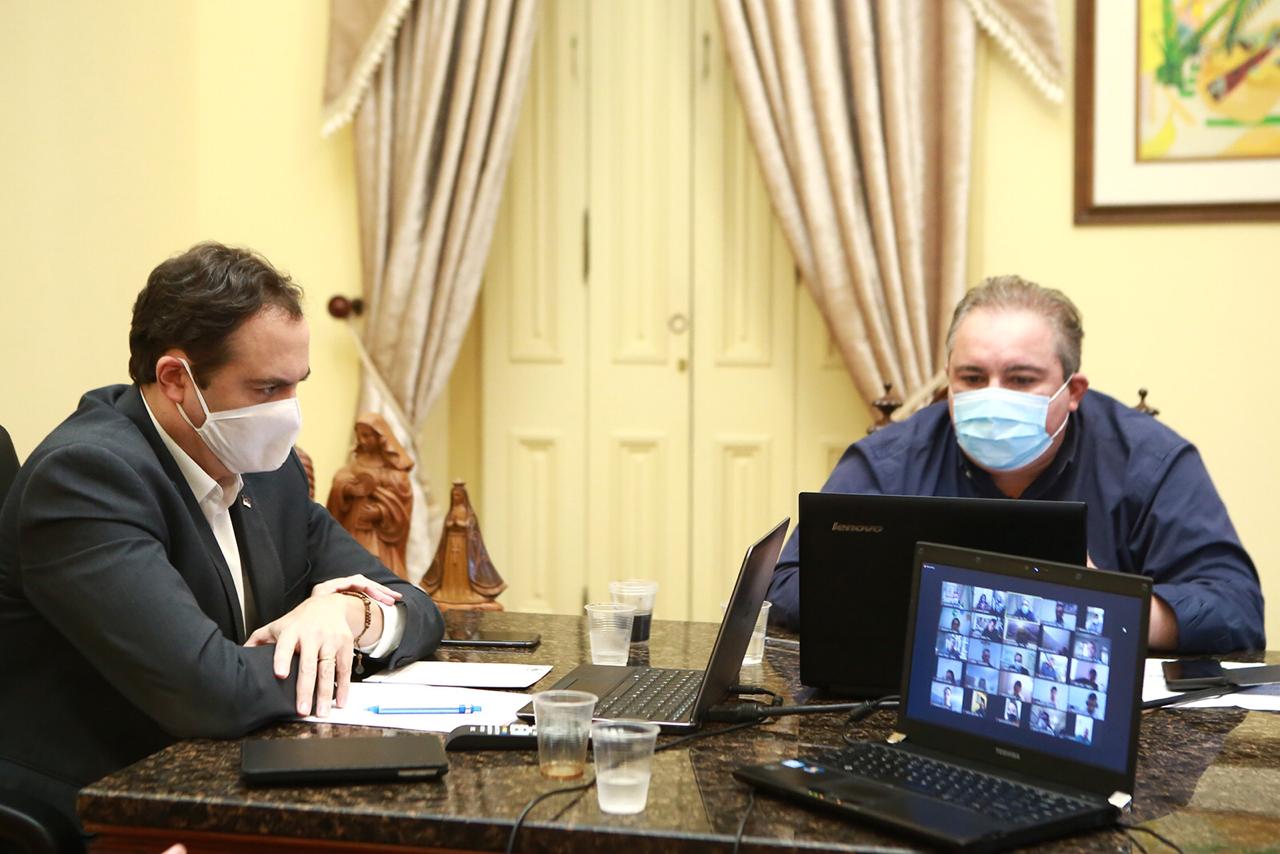 Leia mais sobre o artigo ‘Temos uma tendência de queda’, diz Paulo Câmara sobre números do coronavírus em Pernambuco