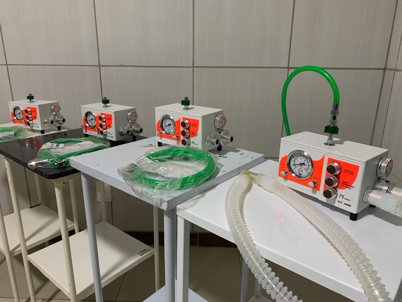 Leia mais sobre o artigo Hospital Maria Alice Gomes Lafayette recebe quatro respiradores portáteis