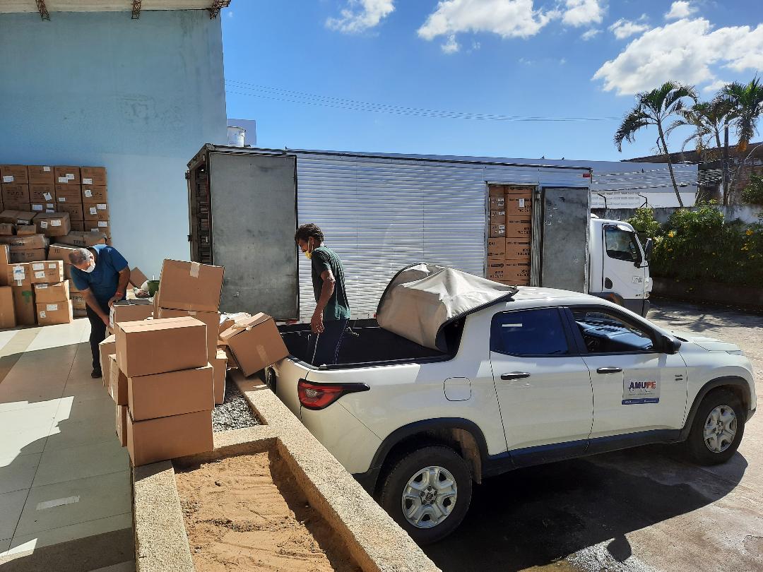 Leia mais sobre o artigo Amupe distribui 1,7 milhão de EPI para os municípios pernambucanos
