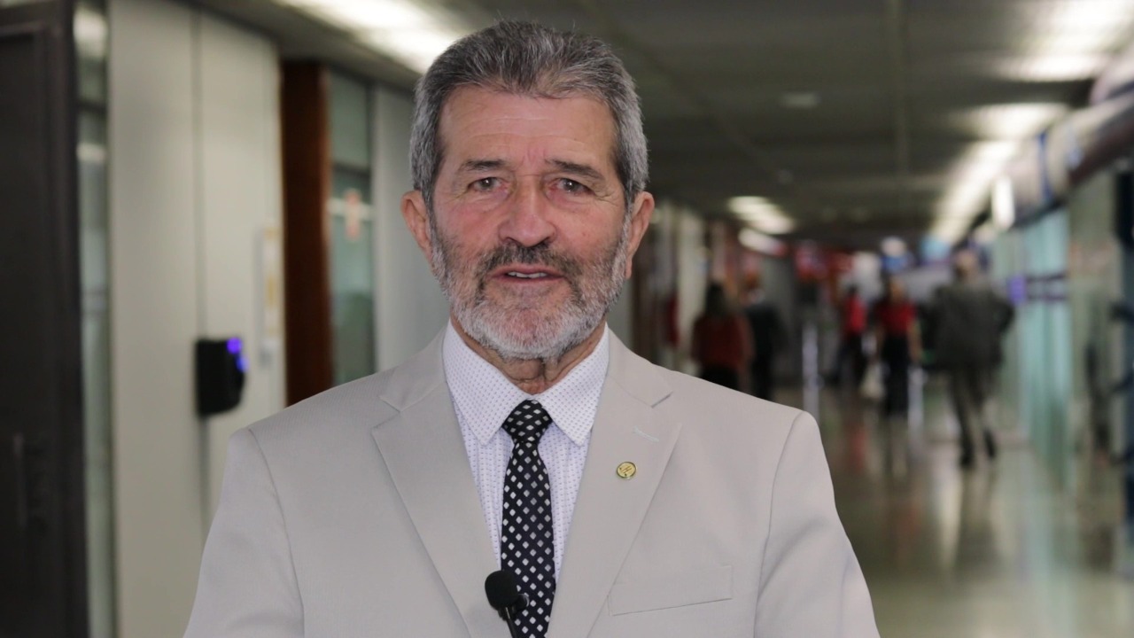 Leia mais sobre o artigo Gonzaga Patriota afirma que se for determinação do partido pode sim disputar prefeitura de Petrolina