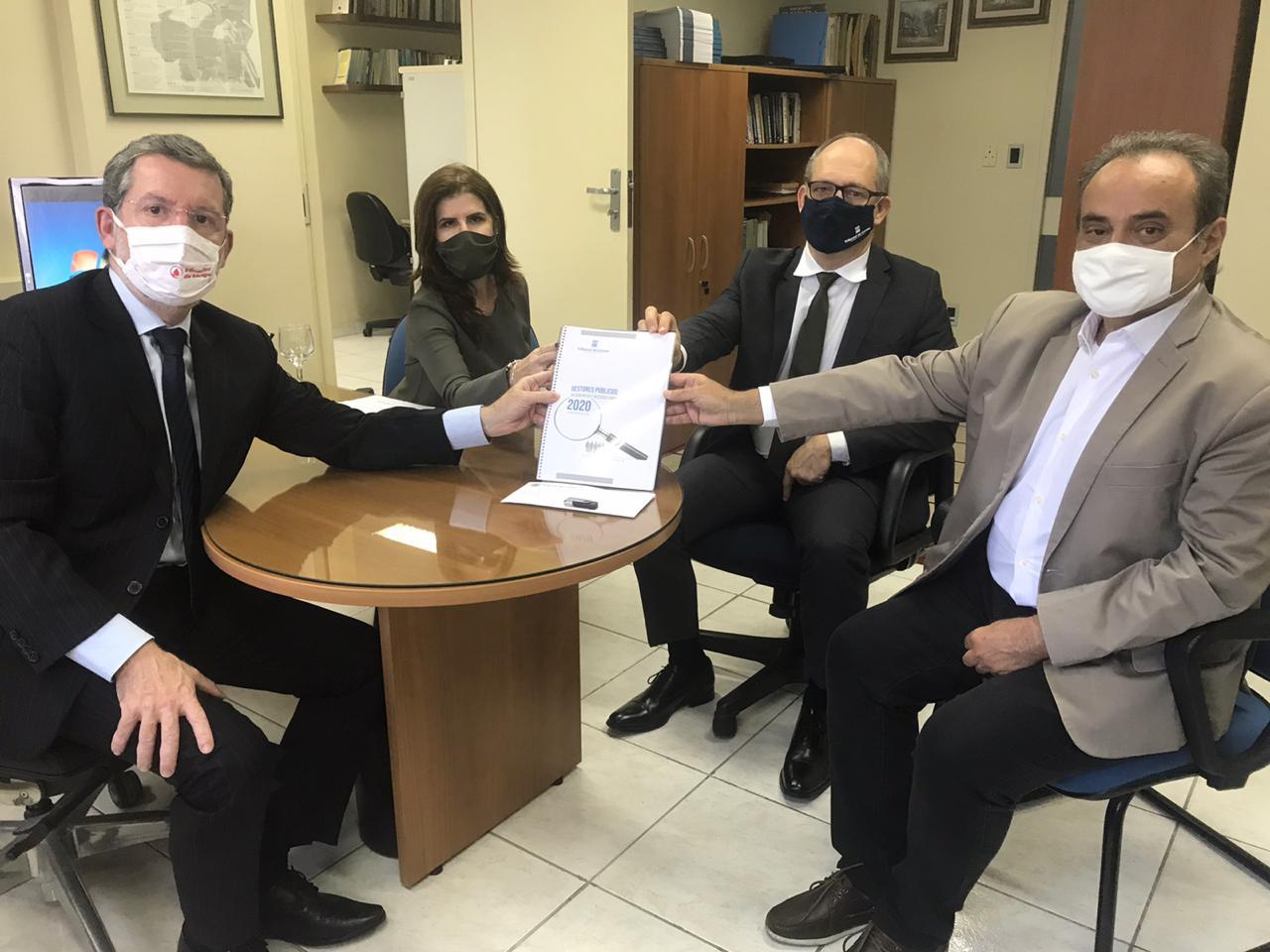 Leia mais sobre o artigo MP Eleitoral em Pernambuco recebe do TCE/PE relação de gestores com contas rejeitadas. Confira as listas