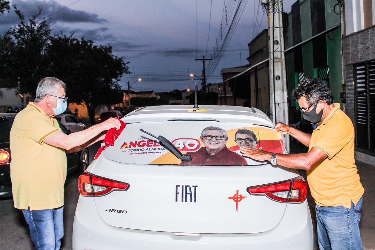 Leia mais sobre o artigo Campanha de Ângelo Ferreira realiza adesivaço em Sertânia