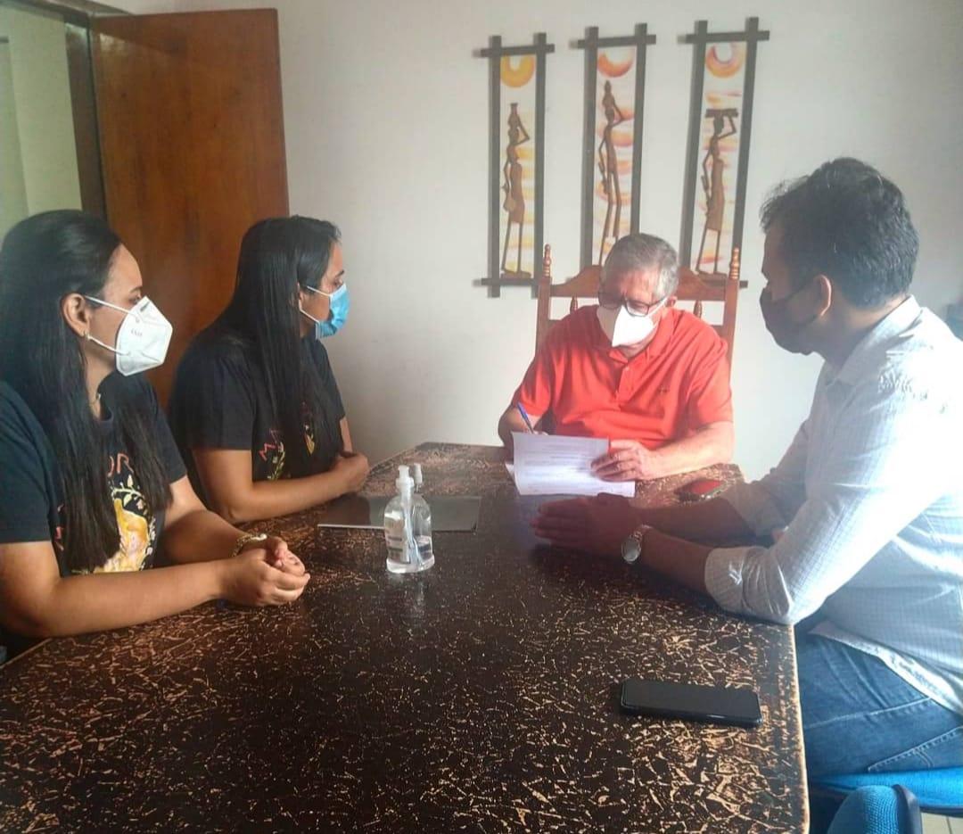 Leia mais sobre o artigo Prefeitura de Sertânia renova parceria com o Programa Mãe Coruja