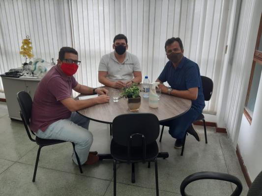 Leia mais sobre o artigo Prefeitura de Sertânia busca parceria com a AESA