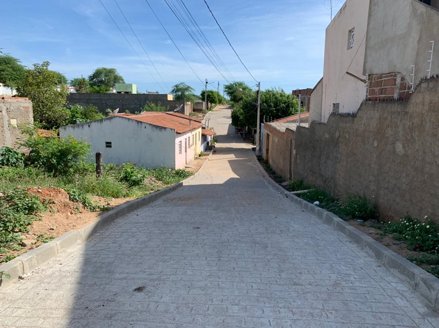 Leia mais sobre o artigo Mais uma obra de infraestrutura é finalizada pela Prefeitura de Sertânia