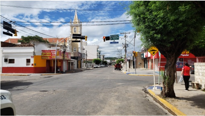 Leia mais sobre o artigo Flexibilização: Pernambuco amplia horário do comércio e outros serviços
