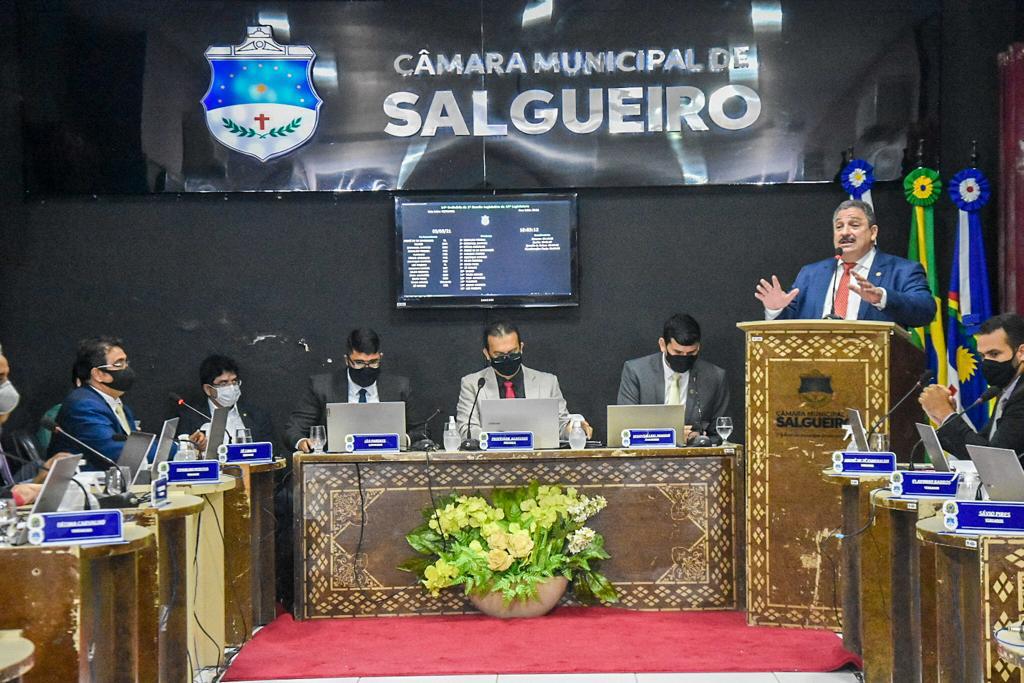 Leia mais sobre o artigo Eriberto Medeiros lança Lideralepe em Salgueiro