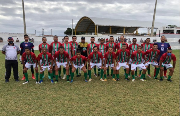 Leia mais sobre o artigo Em preparação para competições regionais, Sertânia vence amistoso contra o Atlético de Pesqueira
