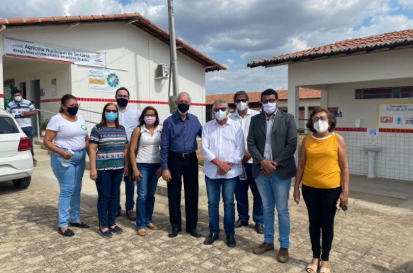 Leia mais sobre o artigo Encontro discute implantação de curso presencial da UPE em Sertânia