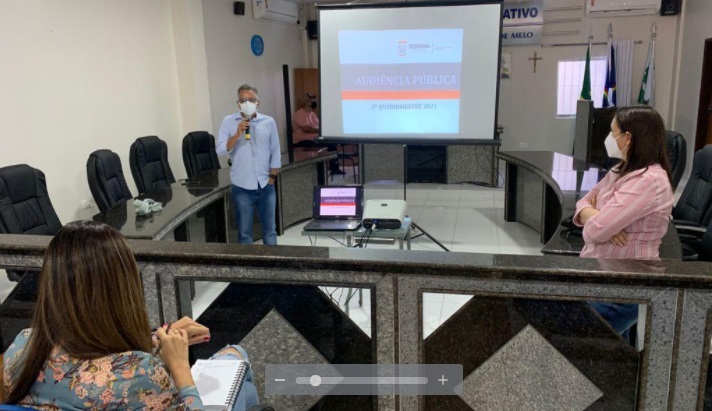 Leia mais sobre o artigo Secretaria de Saúde de Sertânia realiza audiência do 2º quadrimestre de 2021