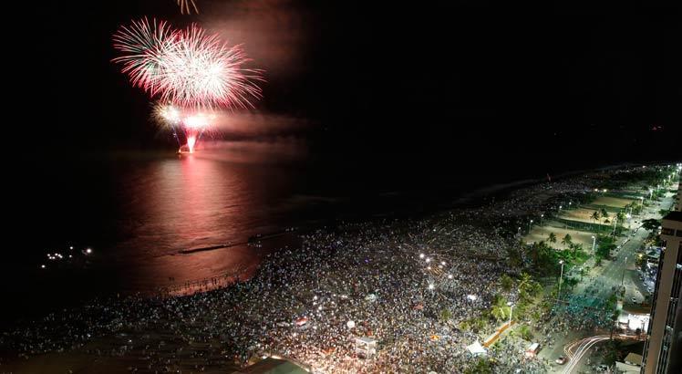 Leia mais sobre o artigo Recife não terá shows no Réveillon promovidos pela prefeitura por causa da Covid