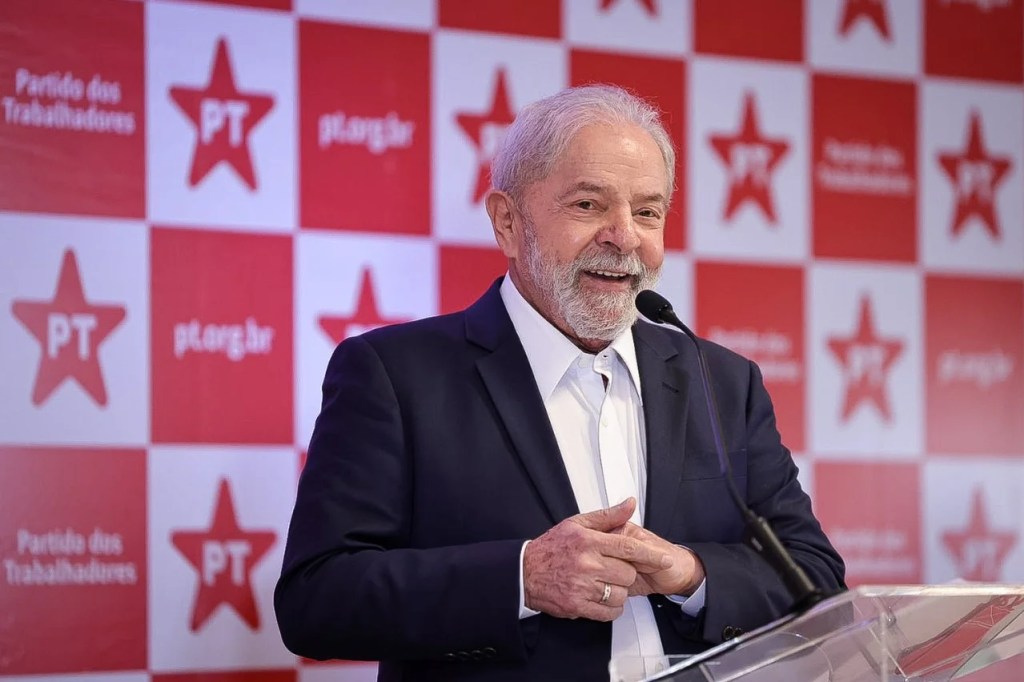 Leia mais sobre o artigo EleiÃ§Ãµes 2022: Lula tem 44%, Bolsonaro 24% e Moro 9%, diz pesquisa Ipespe