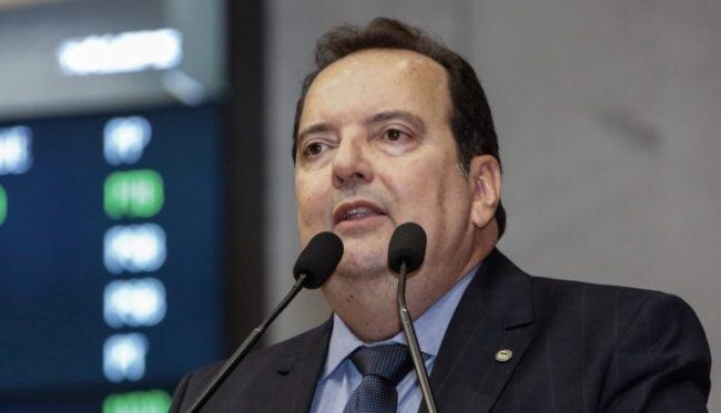 Leia mais sobre o artigo Alepe aprova Dia de Combate e ConscientizaÃ§Ã£o do cÃ¢ncer de cabeÃ§a e pescoÃ§o