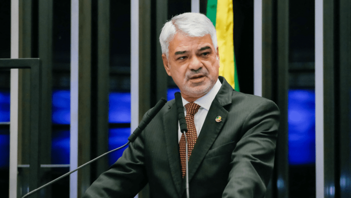 Leia mais sobre o artigo Humberto Costa deseja viabilizar sua candidatura ao governo de Pernambuco