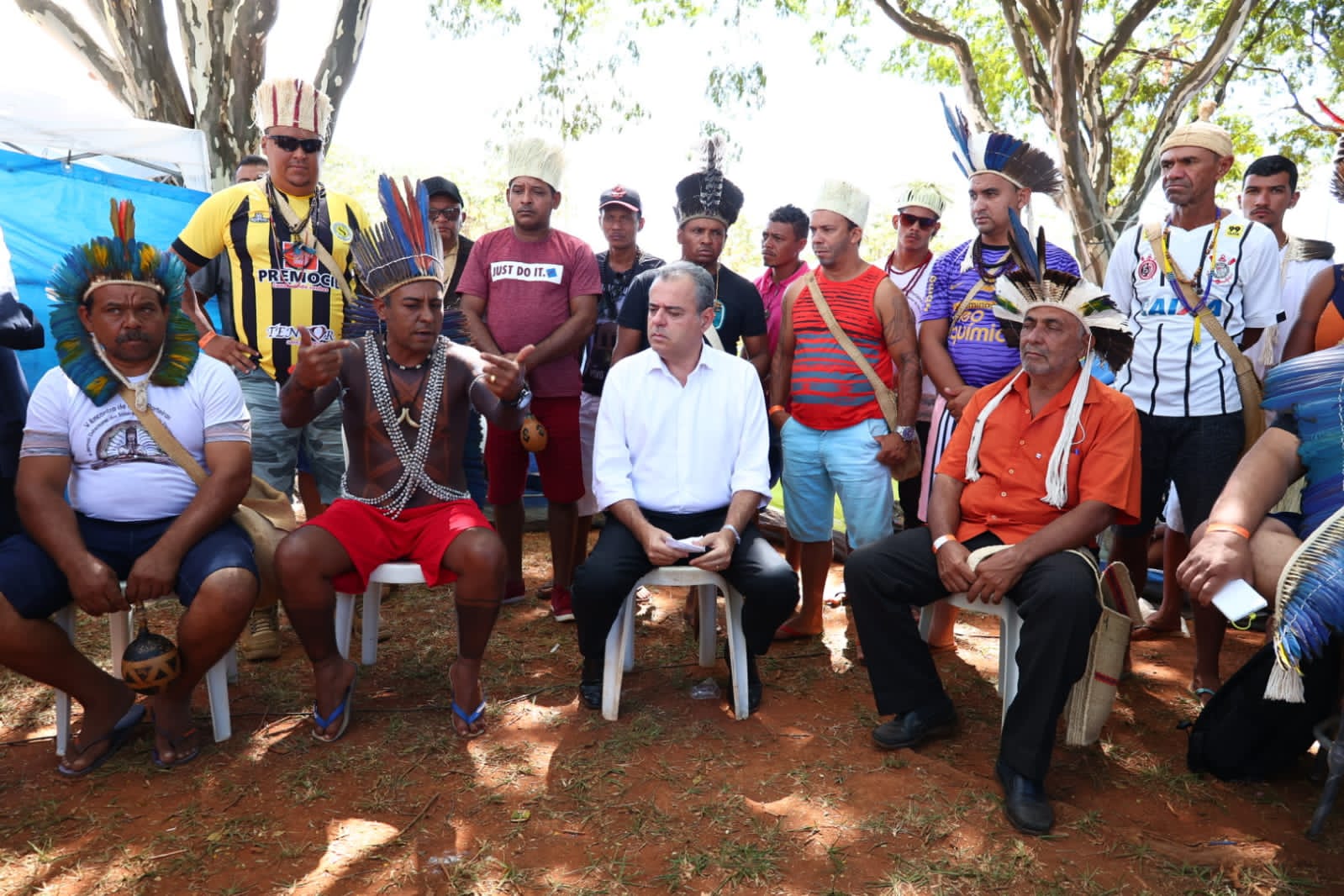 Leia mais sobre o artigo Danilo se reúne com representantes da população indí­gena de Pernambuco