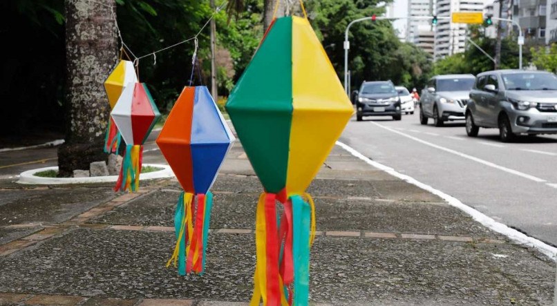 Leia mais sobre o artigo Cidades cancelam ou suspendem o São João para direcionar recursos às vítimas das chuvas