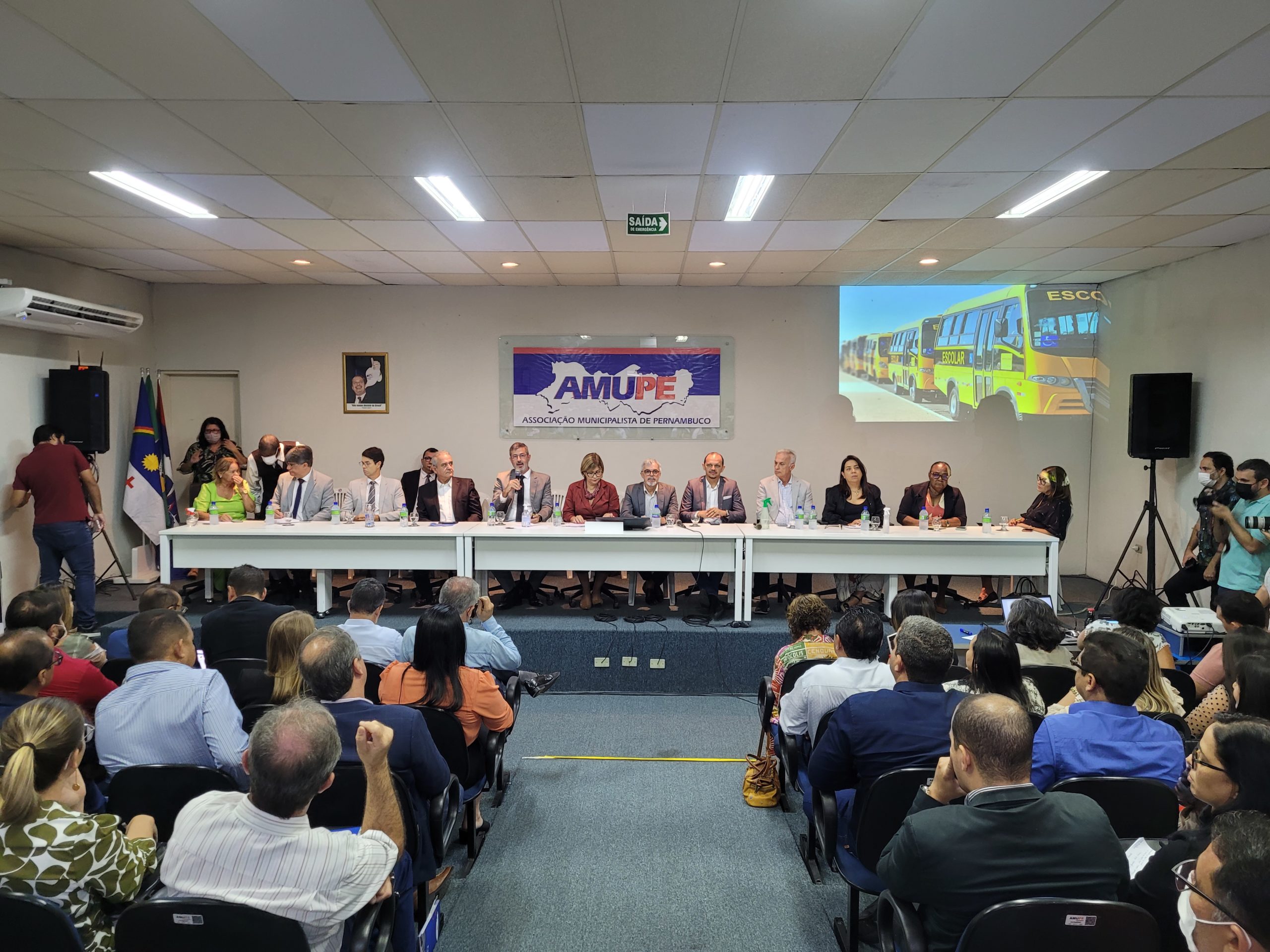 Leia mais sobre o artigo Transporte Escolar: Reuniões regionalizadas vão orientar prefeitos em Pernambuco