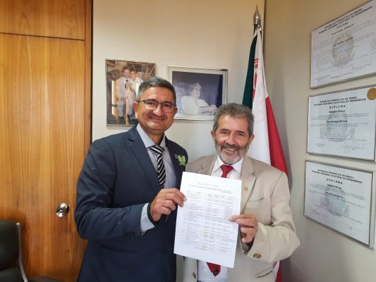 Leia mais sobre o artigo Gonzaga Patriota destina recursos para a construção da CEASA em Santa Maria da Boa Vista