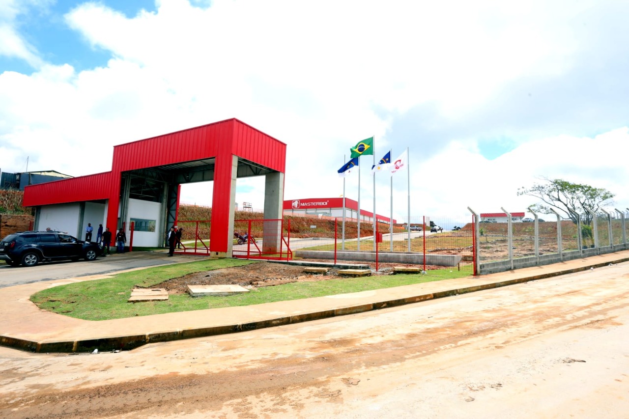 Leia mais sobre o artigo Pernambuco ganha o maior frigorífico industrial do Nordeste