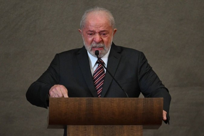 Leia mais sobre o artigo Em diplomação no TSE, Lula chora e faz discurso pela democracia