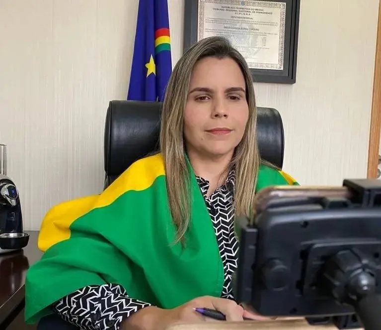 Leia mais sobre o artigo PGR pede abertura de inquérito contra Clarissa Tércio e mais dois deputados</a>