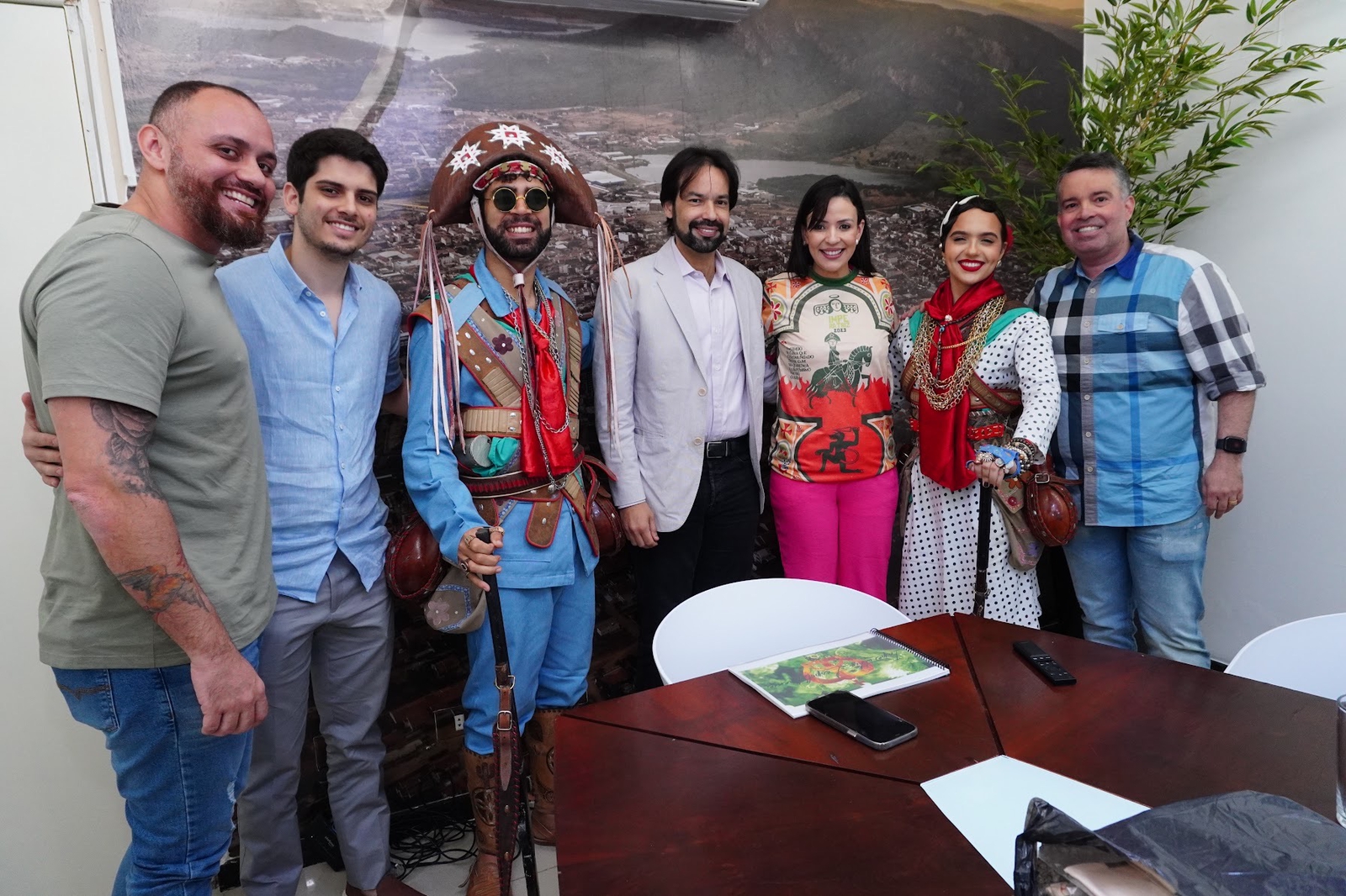 Leia mais sobre o artigo <strong>Oriundo de Serra Talhada, Lampião garante título do Carnaval carioca à Imperatriz Leopoldinense</strong>