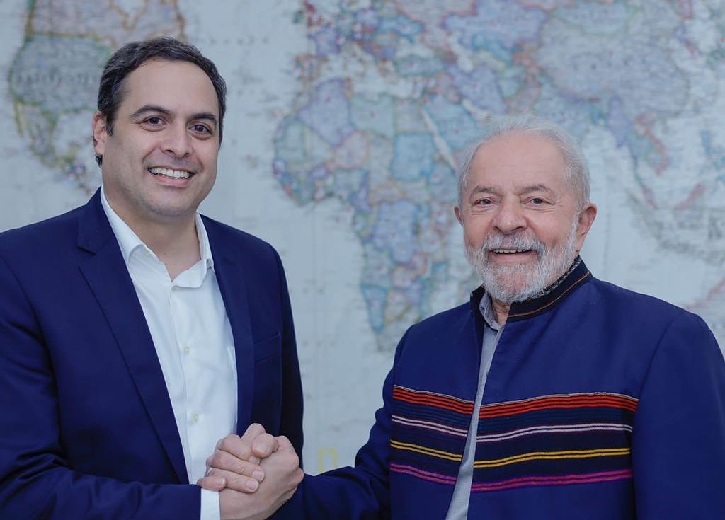 Leia mais sobre o artigo Lula formaliza convite a Paulo Câmara para presidência do BNB