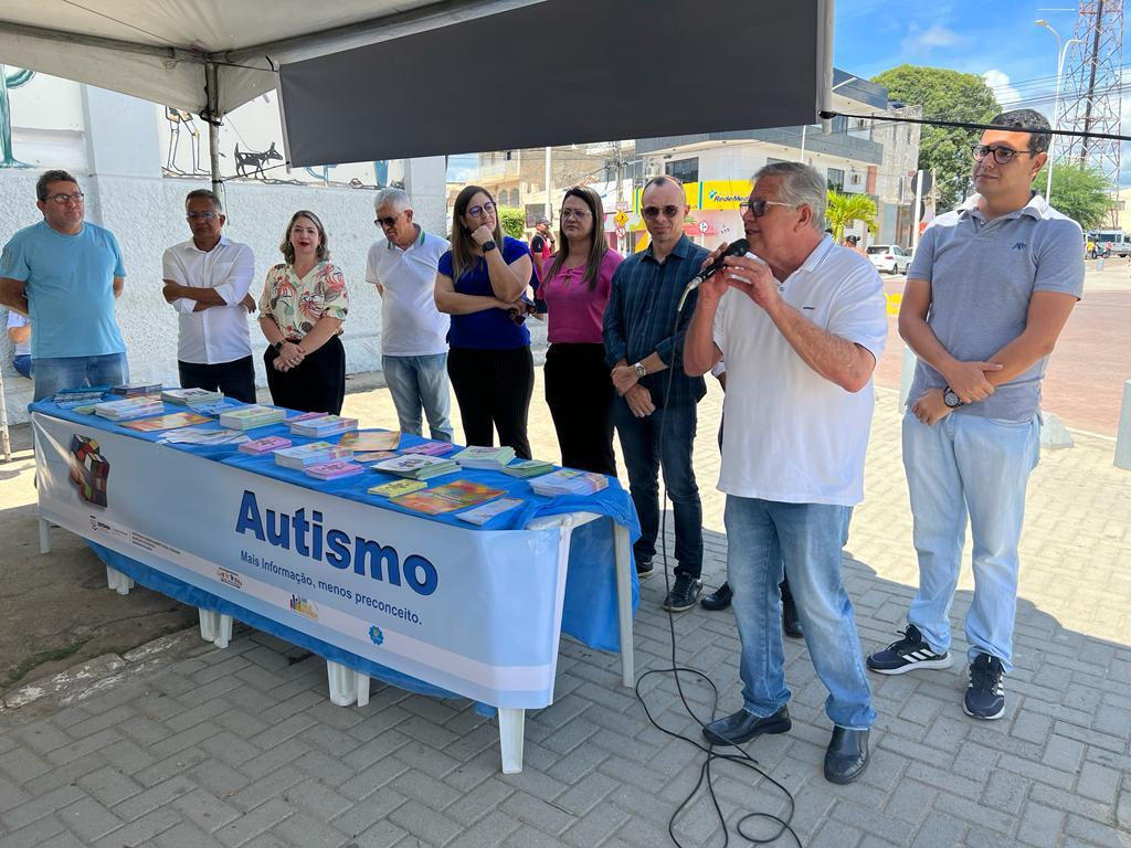 Leia mais sobre o artigo <strong>Governo Municipal de Sertânia realiza abertura da campanha Abril Azul</strong>